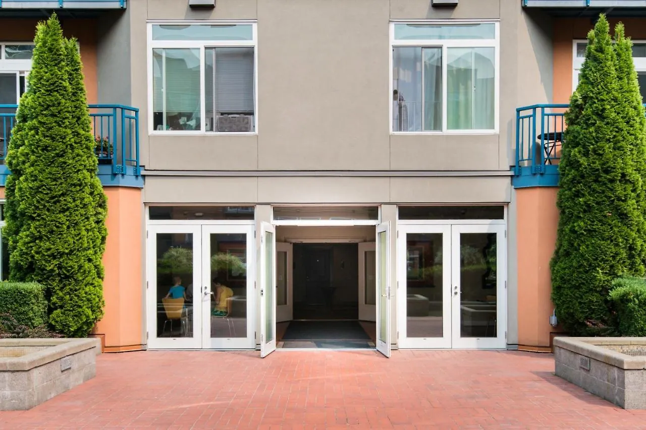 City Water View Oasis With Pool & Gym Near Cruise In Heart Of Seattle Apartment
